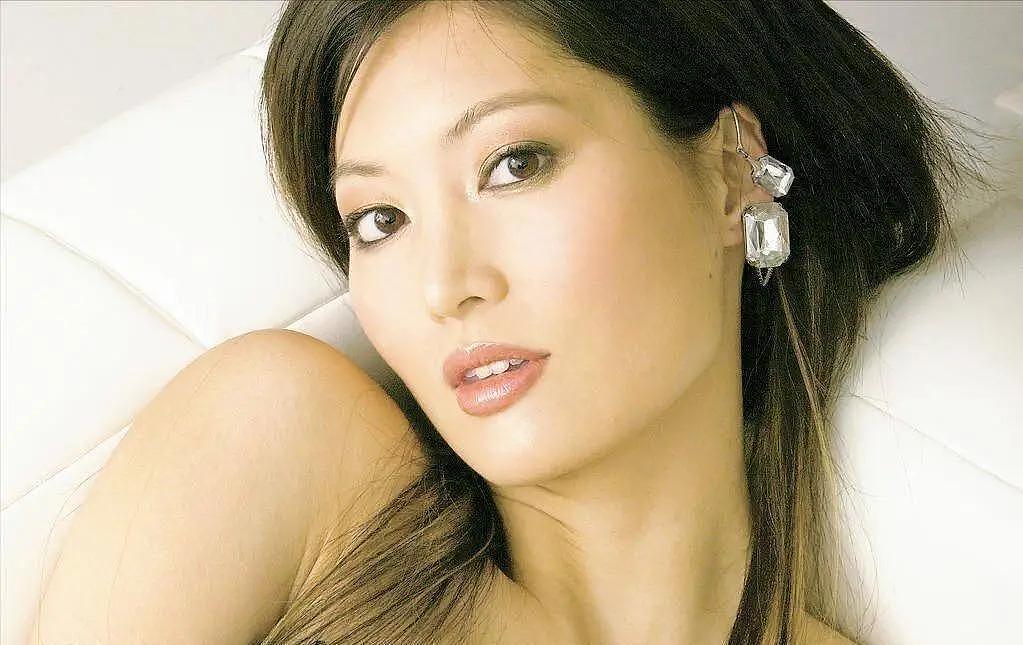8 位“叫不上名”的香港女配角，年轻时都美若天仙一眼万年 - 4