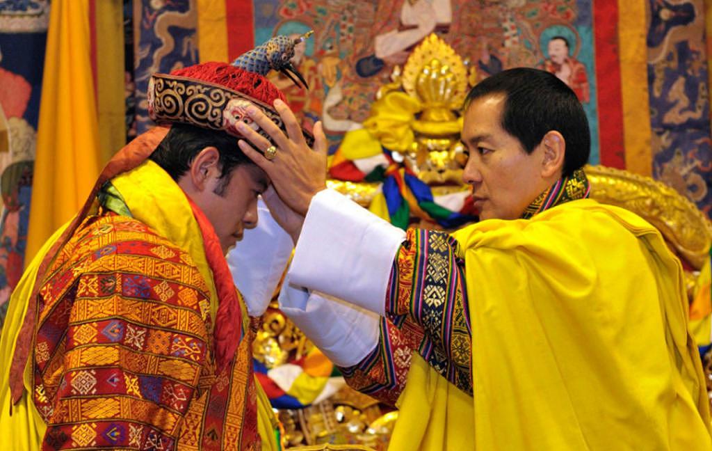 亚洲颜值天花板的不丹王室，一生爱一人的故事是真的吗 - 47