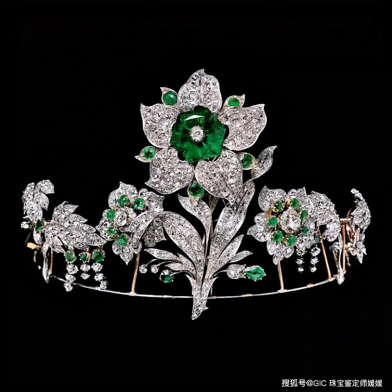 100年前的颤动式珠宝，欧洲贵妇靠它争夺C位，璀璨夺目引领新时尚 - 13