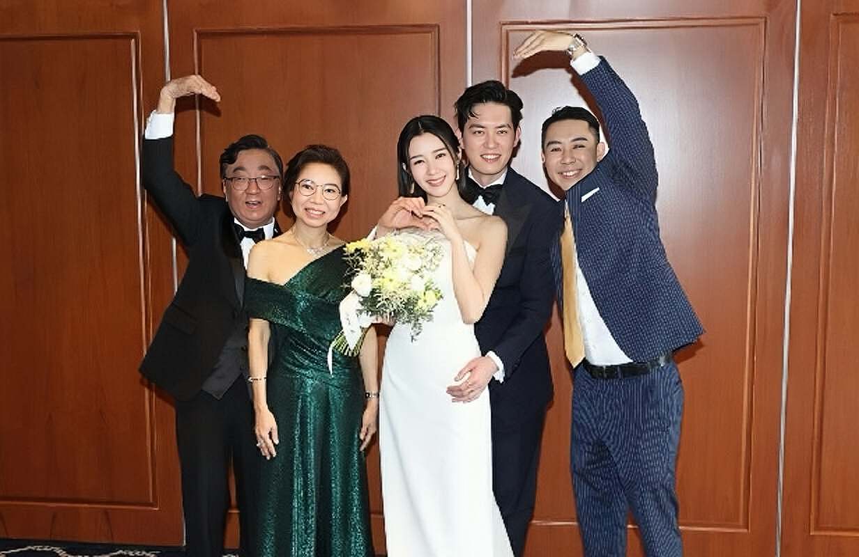 恭喜！香港人气女星大婚，老公因高颜值获赞，想在十天内造人成功 - 5