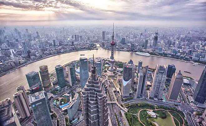 疫情下的上海地产中介：有人月供 4 万没开单，有人建议趁房价低点赶紧买 - 1