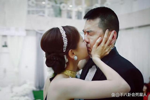 57 岁陈法蓉与男演员热吻，观众：鸡皮疙瘩都起来了 - 17