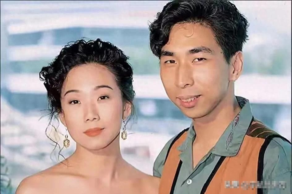 3个孩3个妈，让林忆莲怀孕，娶小27岁娇妻，65岁的李宗盛怎能退休 - 20