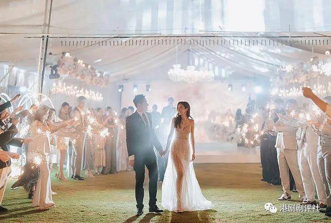 TVB 小花与圈外男友巴厘岛结婚 在婚礼现场落泪 - 8