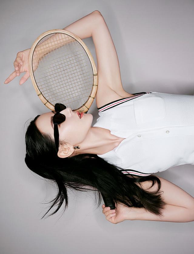 迪丽热巴网球少女造型甜酷满分 活力生风张扬动感 - 8