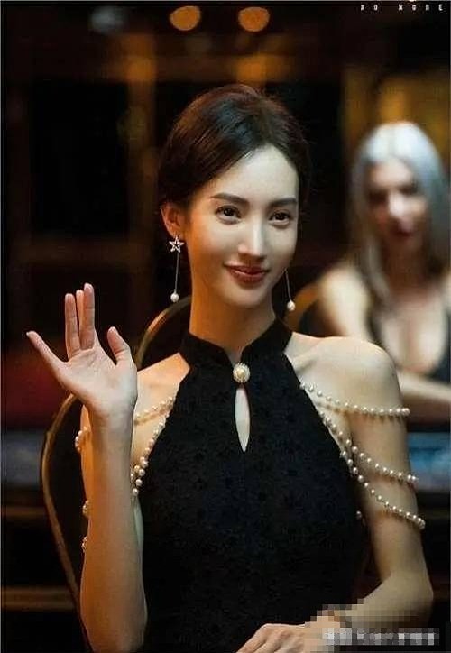 整容上瘾的6位女星，有人“换头改命”爆红，有人却断送了大好前途 - 9