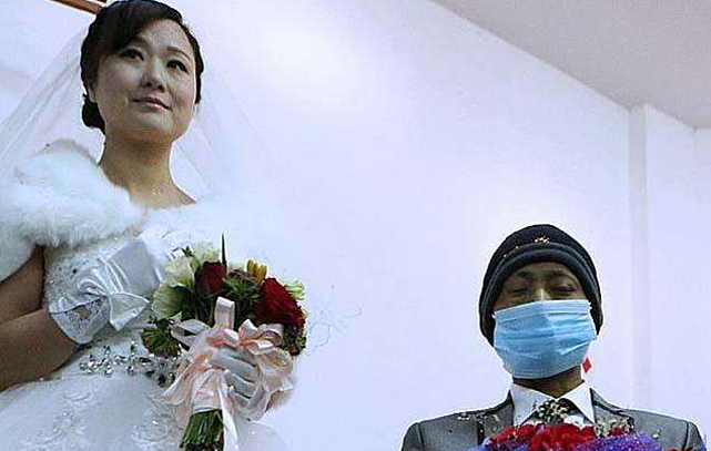 8年前，江苏单亲母亲执意嫁给40岁绝症男友，17天后男友离世 - 16
