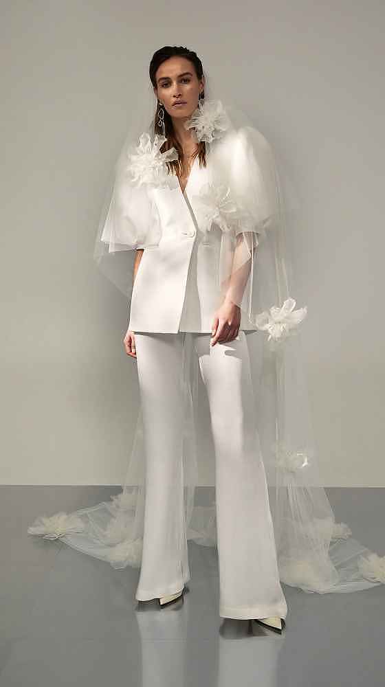 In Full Bloom：德国婚纱Kaviar Gauche全新系列，让婚服不只梦幻且充满个性 - 22