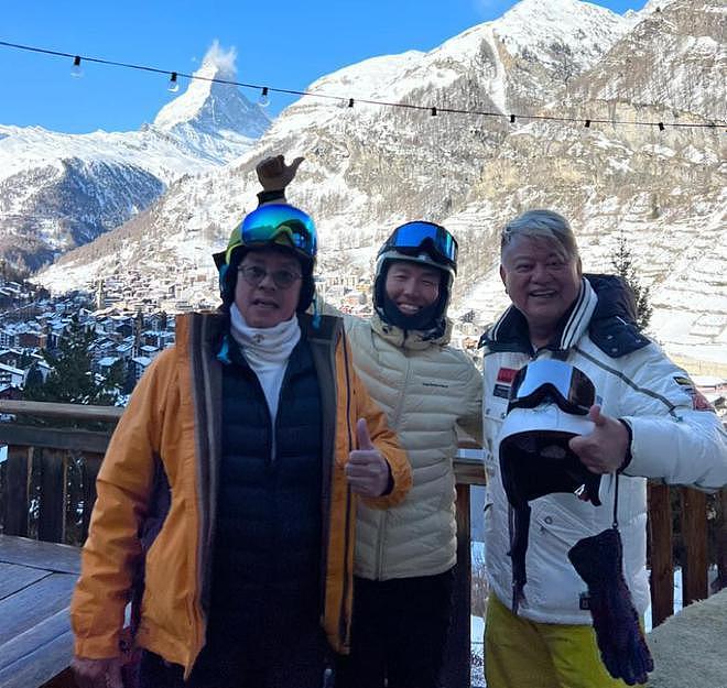 谭咏麟陈百祥现身瑞士，72 岁高龄挑战高山滑雪 - 6