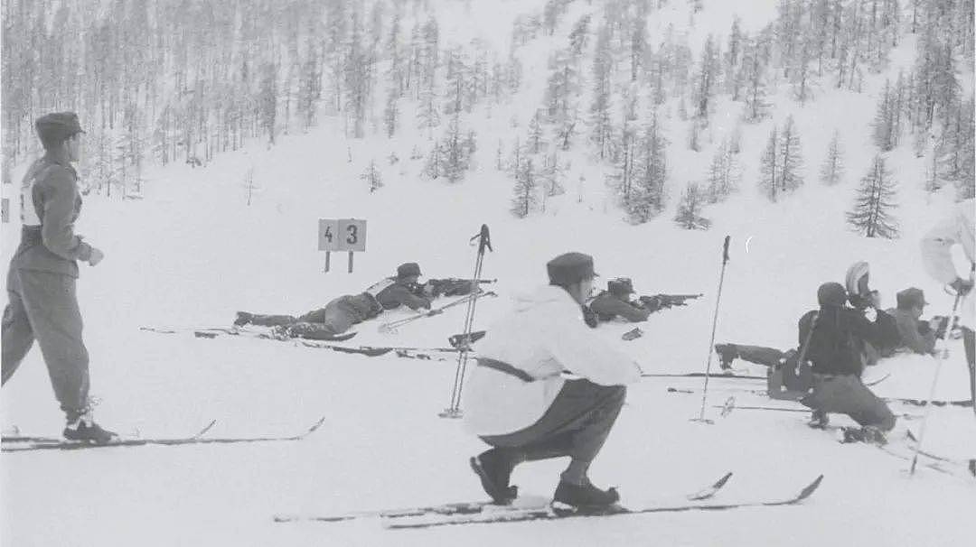 奔马滑雪、狗拉雪橇……这些项目竟然进过冬奥会 - 8