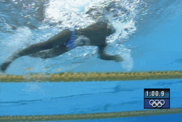 游泳选手竟只会狗刨! 非洲小伙差点淹死在奥运泳池 - 9