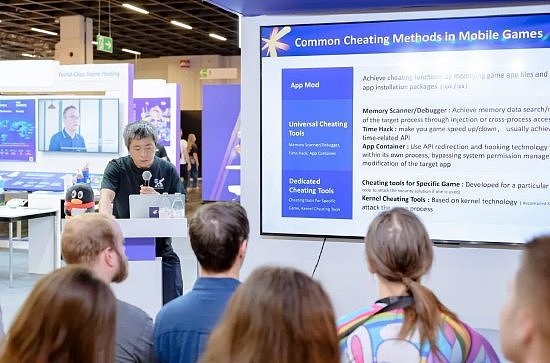 合作签署、专家分享，反外挂体验！腾讯游戏安全亮相Gamescom2024 - 5