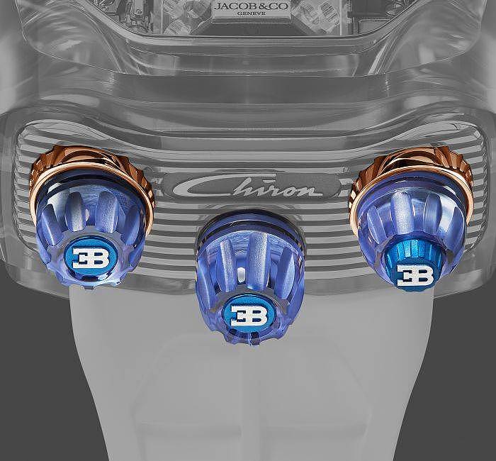 Jacob&Co.杰克宝与Bugatti布加迪携手打造布加迪Chiron凯龙蓝宝石水晶腕表 - 12