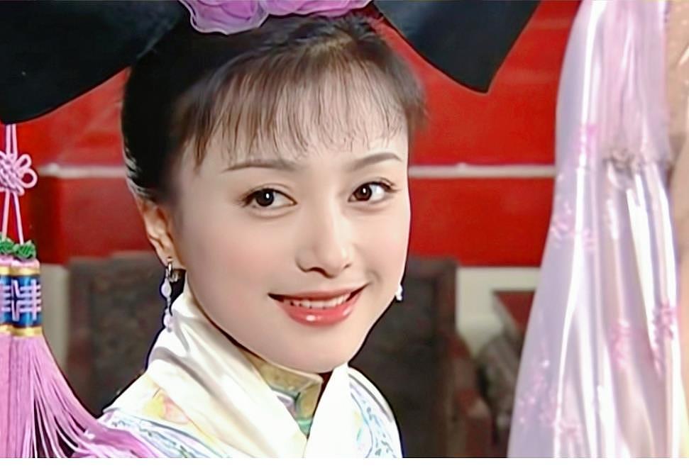 张雨绮都逃不过演妈，这位中年女星为啥可以一直在剧里和弟弟恋爱 - 8