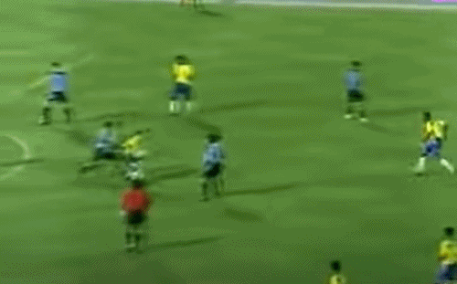 维尼修斯跳舞引发争议，巴西球员为何喜欢用跳舞来庆祝胜利 - 9