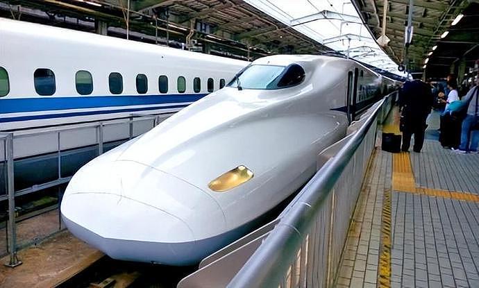 越南开出 4000 亿高铁大单，绕过中国选日本，全线通车需等到 2045 年 - 1