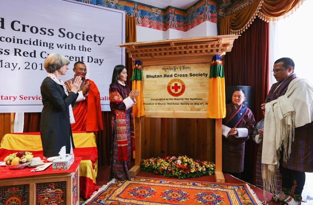 亚洲颜值天花板的不丹王室，一生爱一人的故事是真的吗 - 102