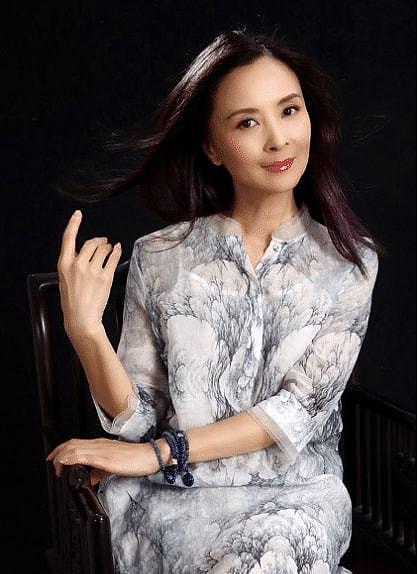 51 岁女演员洪绮阳被发现死于家中，未婚无子一个人孤独离去 - 9