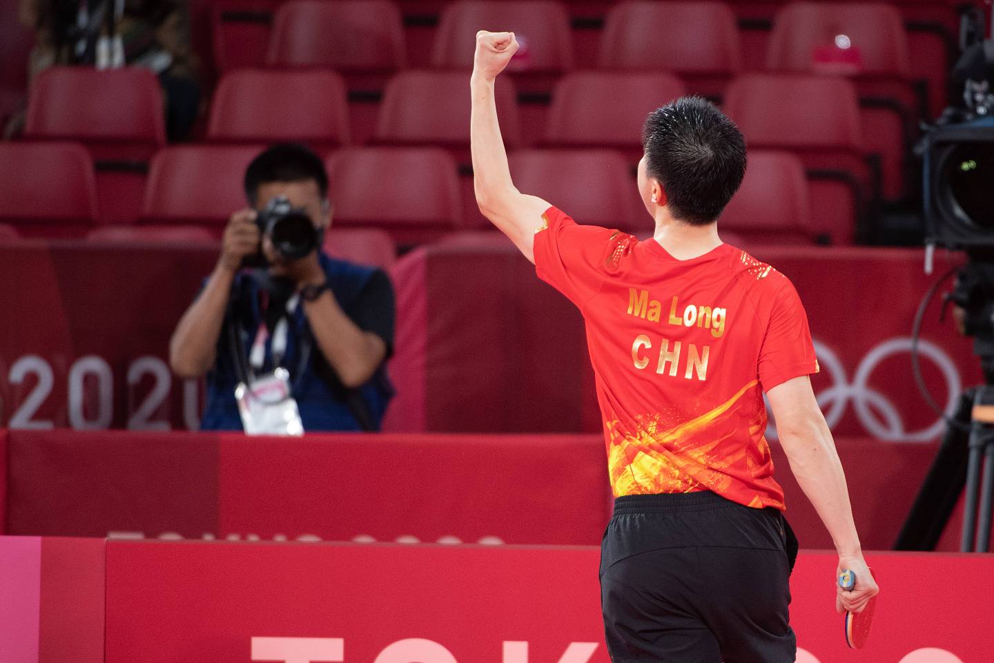 “双圈大满贯”+25座世界冠军，马龙已是男乒历史第一人 - 7