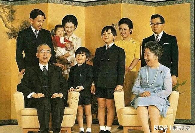 充满神秘色彩的日本皇室：天皇挑选皇妃，有一要求让人无法接受 - 1