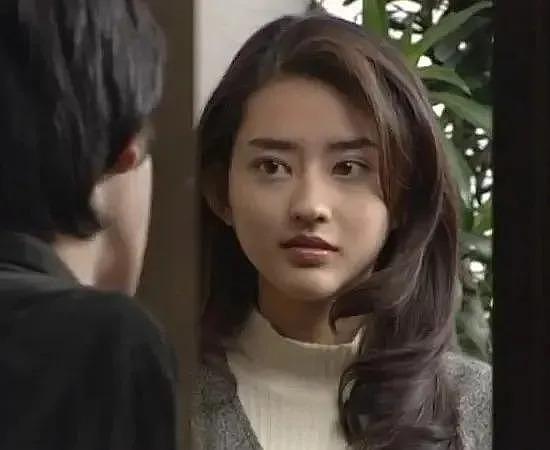日本一代玉女掌门人，16 岁凭盛世美颜出道！岁月是把杀猪刀 - 10