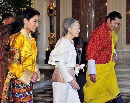 亚洲颜值天花板的不丹王室，一生爱一人的故事是真的吗 - 109