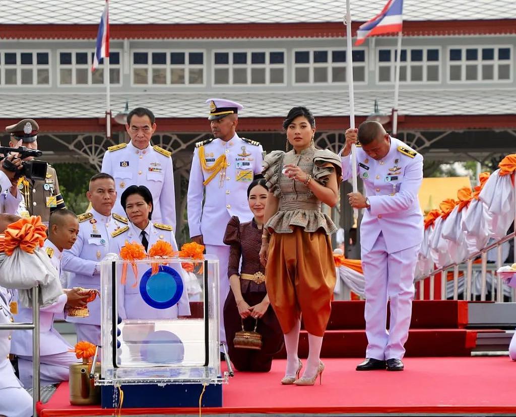 泰国最优秀的长公主生死未卜？泰国王室宫斗惨输的女性们 - 132