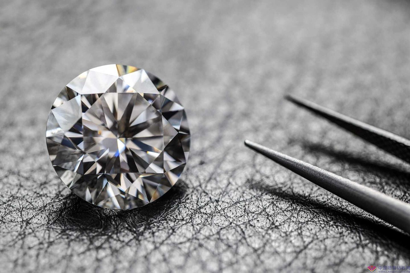 培育钻石能像天然钻石一样实现“恒久远”？ - 2