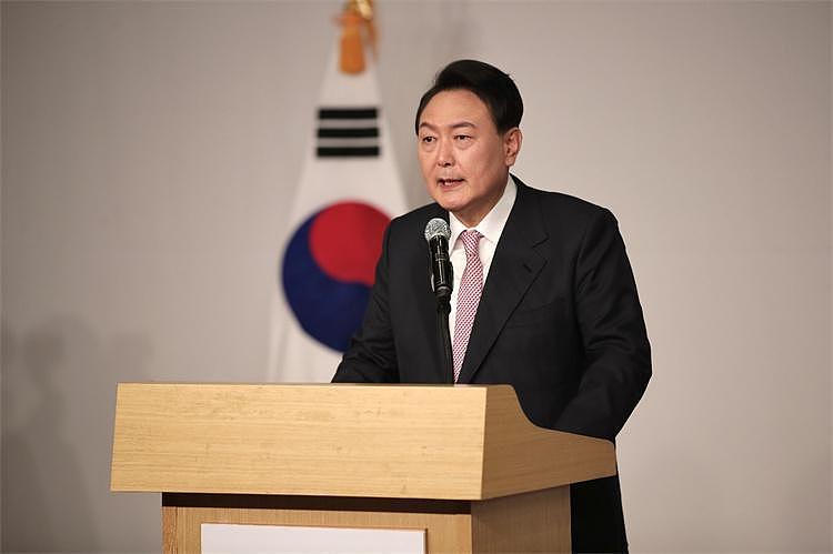 韩媒：尹锡悦本月末将参加北约峰会，可能成韩与邻国关系变数 - 1