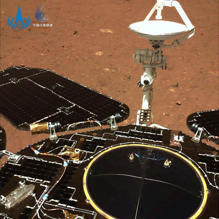 “天问一号”传回火星巡视区高分辨率影像 - 2