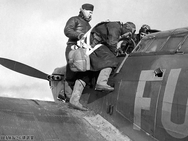80年前 英国第151战斗机联队抵达苏联 翱翔在北极圈的“飓风” - 7
