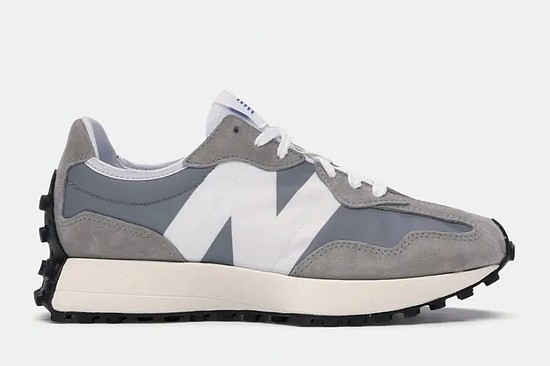 New Balance 327