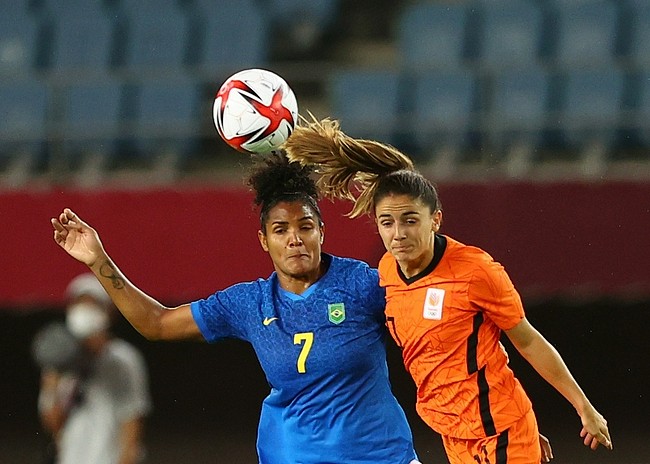 奥运会-荷兰女足3-3巴西女足 末轮对阵中国女足 - 1