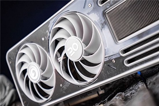 《黑神话：悟空》不欺天命！影驰 GeForce RTX 4070 Ti SUPER 特别纪念版登场！ - 12