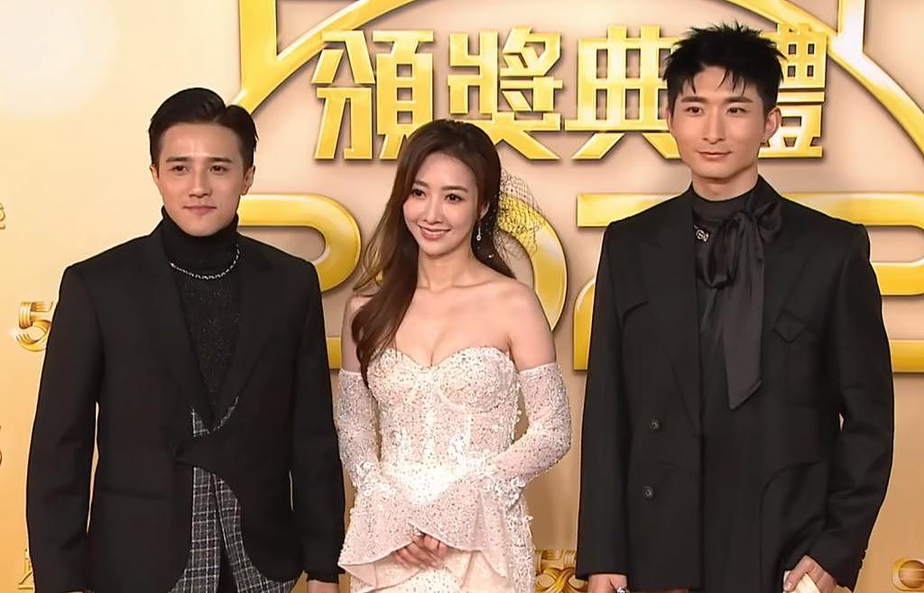 TVB 颁奖礼红毯：尽管气温下降，女演员却一个比一个敢穿 - 21