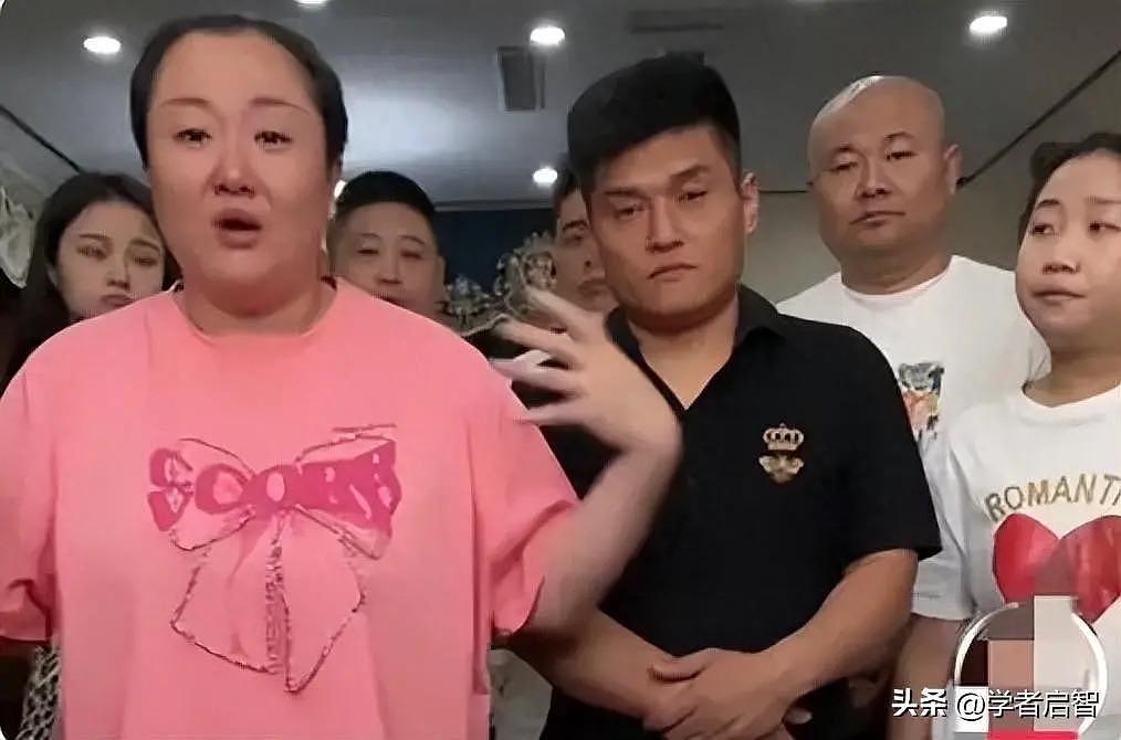 网红北京胖姐：靠吃赚两亿，称死后遗产都给老公 - 42