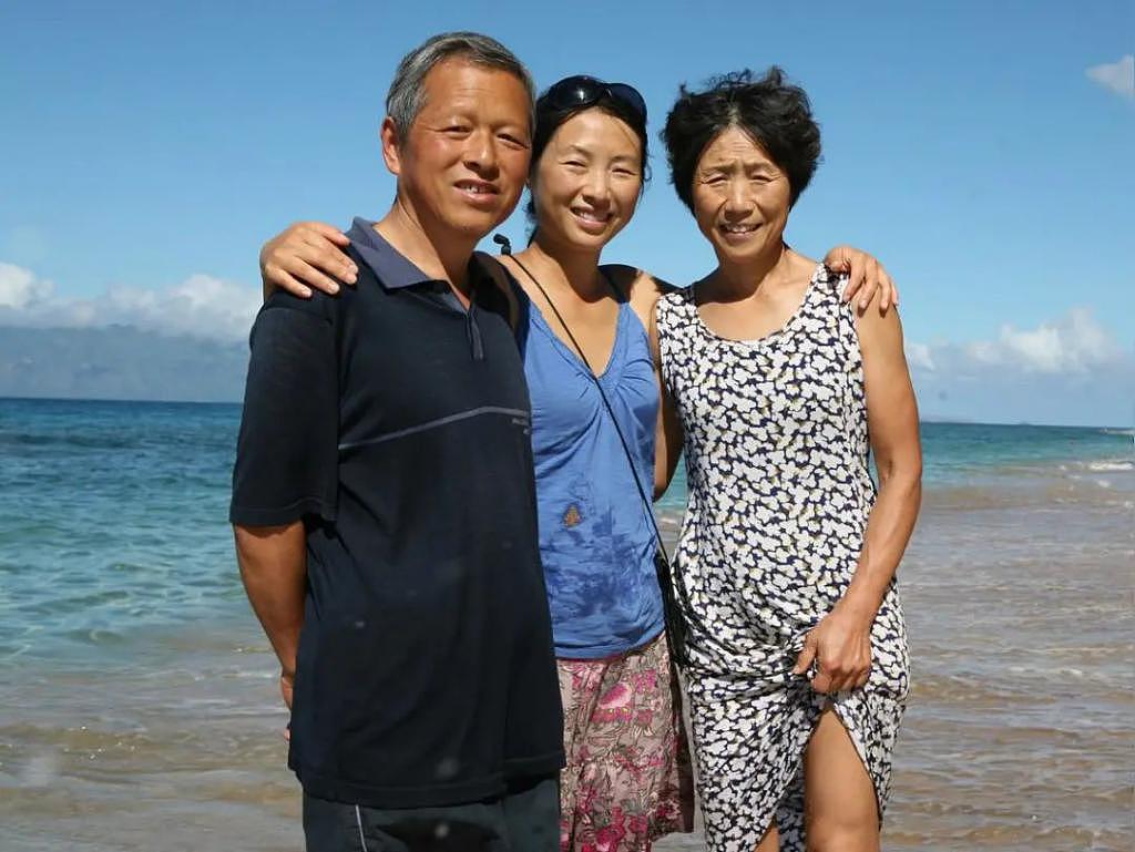 刷爆海外华人圈的“湾区渣男”：妻子病逝，火速再婚，驱逐亡妻父母回国 - 10