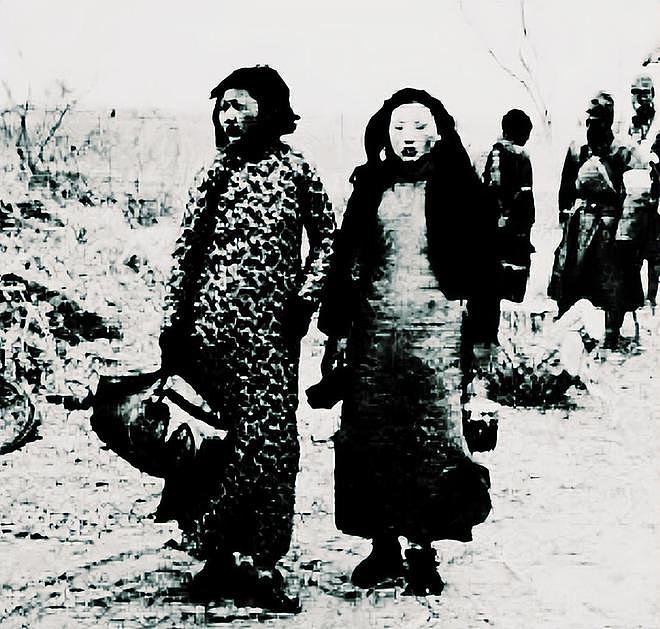 1937年，一个英国记者留守南京，写下了日军糟蹋妇女的暴行 - 6