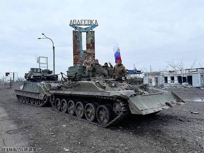 集腋成裘：英国训练乌克兰飞行员 俄罗斯装甲抢救车拖回美国步战 - 13