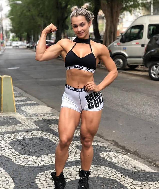 20岁巴西美女增肌成瘾，练就紧实肌肉，如今化身健身女神 - 3
