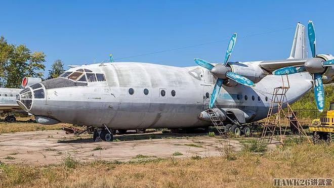 俄罗斯博主探访安-12运输机 苏联时代主力机型 中国运-8仿制原型 - 2