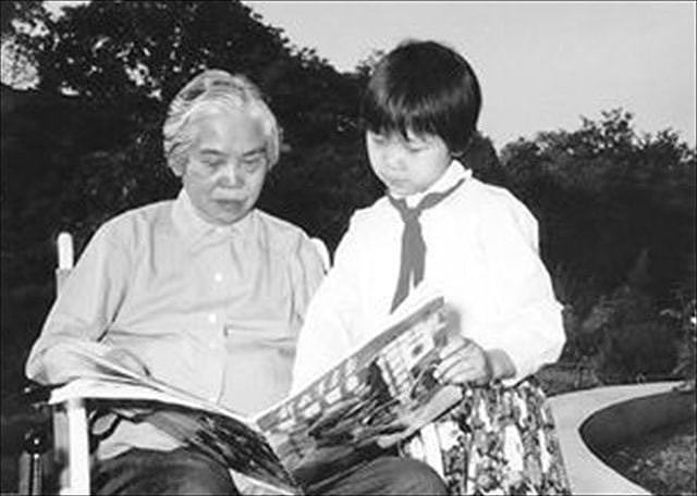 1953年贺子珍找回失散儿子，朱月倩却说孩子是她的，主席怎么解决 - 7