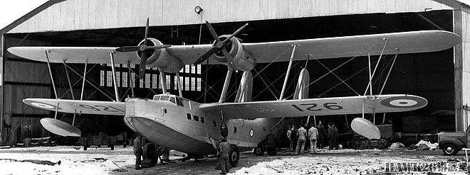 90年前“斯特兰拉尔”水上飞机试飞 英国海军最后一款大型双翼机 - 4