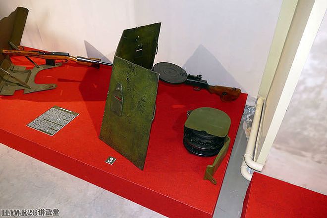 二战苏联防弹掩体 曾用于列宁格勒战场 残存的弹孔令人触目惊心 - 7