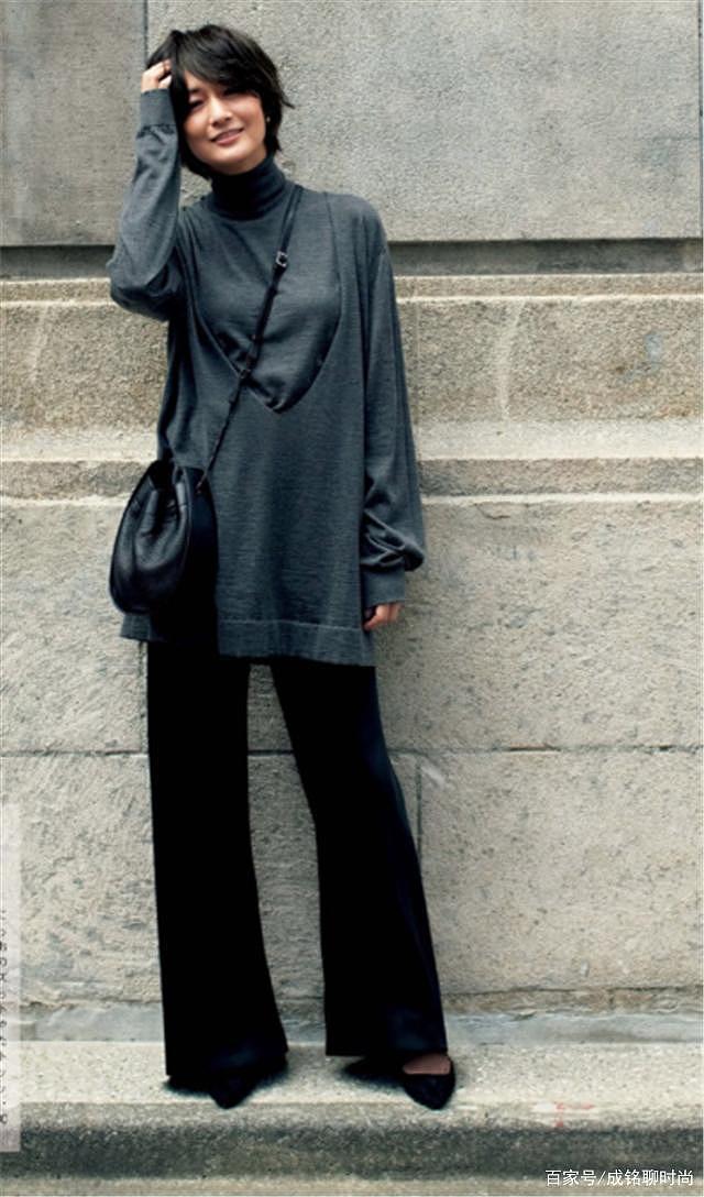 福冈佳子真是最会穿的女人，气质优雅审美独特，52岁依然光彩照人 - 3