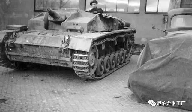 乌龟变形记：一些比较奇怪的德军三号突击炮 - 11