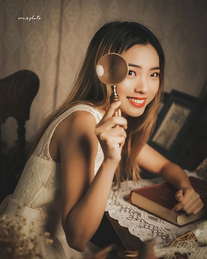 文艺范：中国台湾摄影师阿潘 用电影构图塑造亚洲女性别样风情 - 1