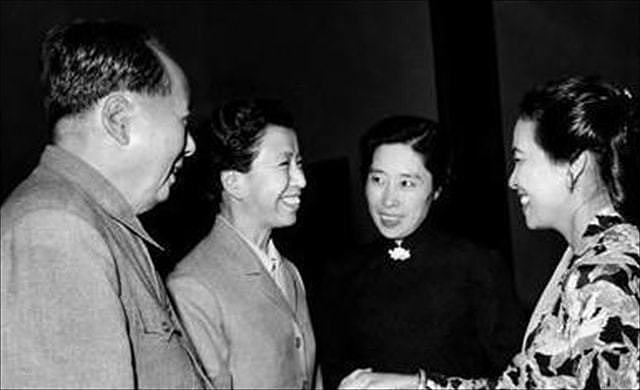 1983年，王光美到毛主席故居参观，临走时一句话道尽一生赤诚 - 3