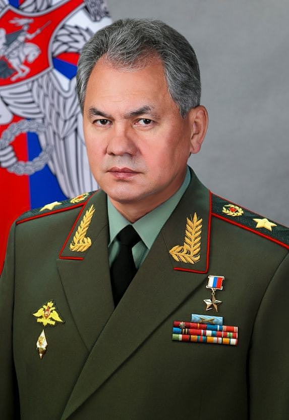 俄罗斯军政两界的东方面孔，普京的左膀右臂，俄罗斯英雄绍伊古 - 6