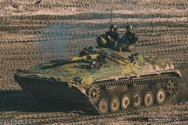 波兰英国捷克“美洲豹”联合演习 豹2A5成主力 捷克版T-72很特别 - 17